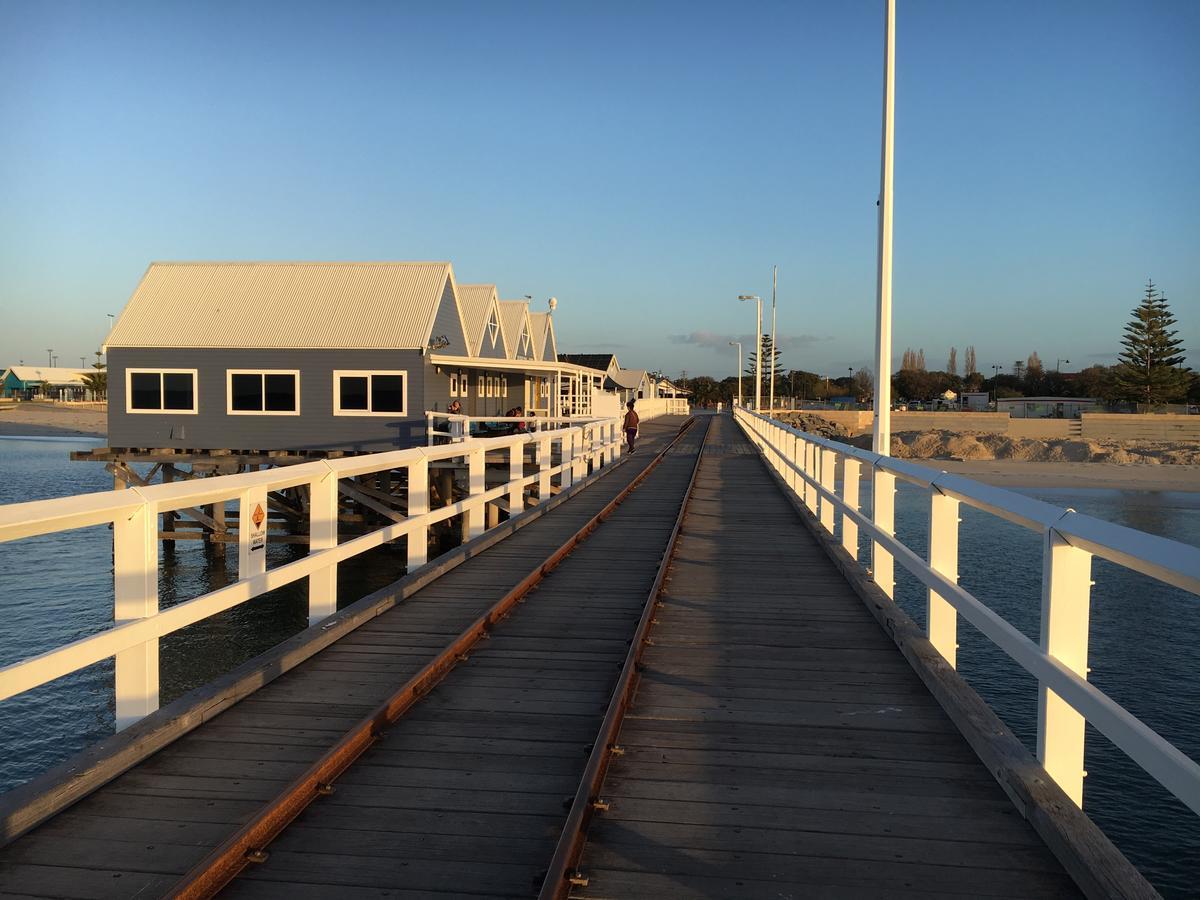 Bunkers Backpackers Pansiyon Busselton Dış mekan fotoğraf