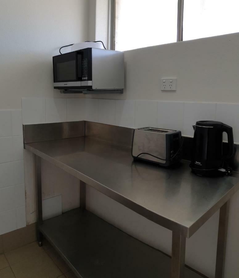 Bunkers Backpackers Pansiyon Busselton Dış mekan fotoğraf